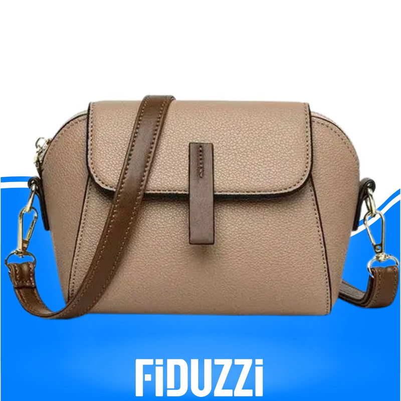 Bolsa Feminina de Couro Macio e Transversal Lídia